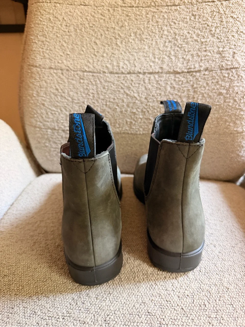 Women's 2273 Waterproof Thermal High Top Series Blundstone boots - Rustic Black